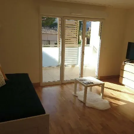 Hotel apartamentowy Medicis -laurent- Du -var Saint-Laurent-du-Var